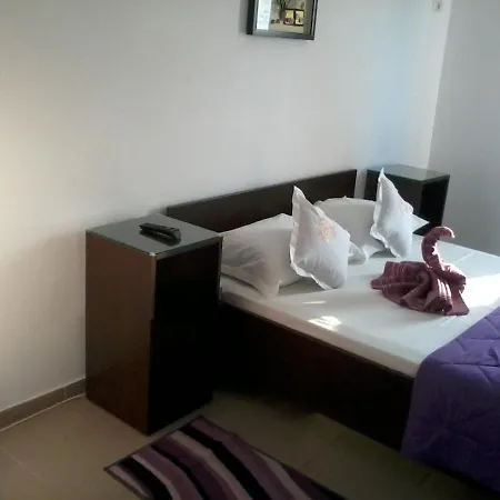 Casa Alex 招待所 *
